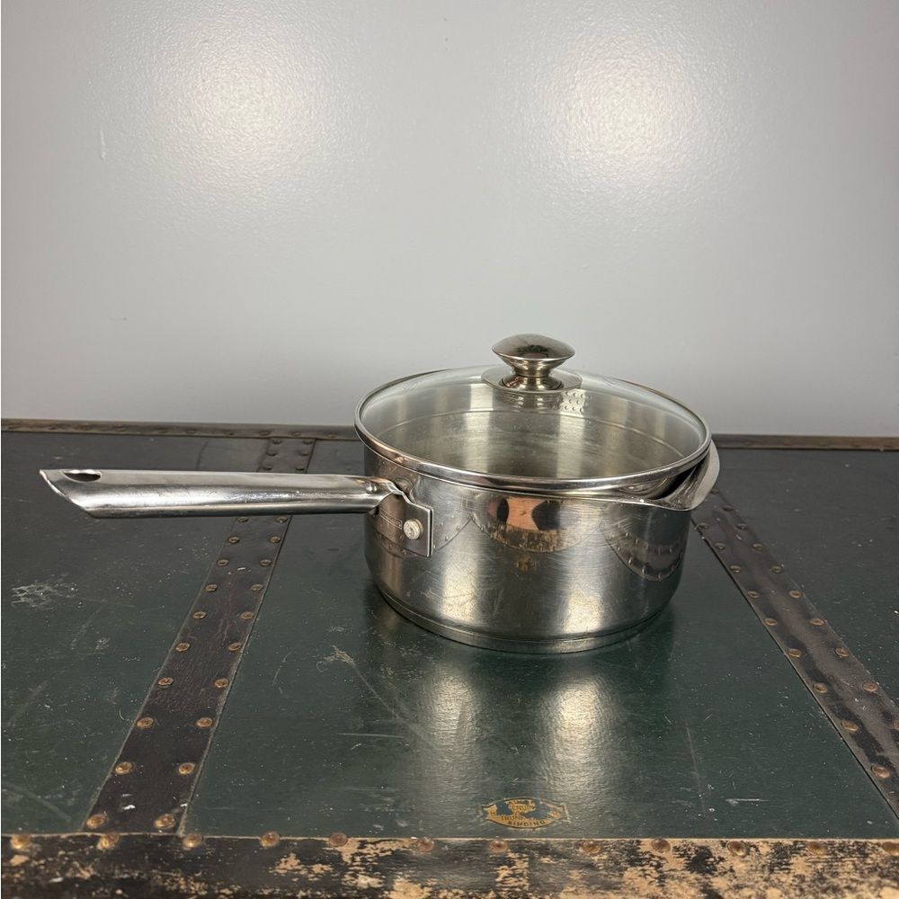 Wear-Ever 3Qt Double Spout Stainless Saucepan Frying Pot Straining Wearever Lid